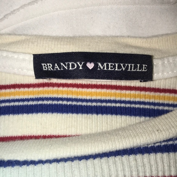 Brandy melville long sleeve shirt. - Picture 2 of 3
